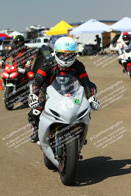 media/Sep-20-2025-TrackDaz (Sat) [[27f0cde673]]/Around the Pits/